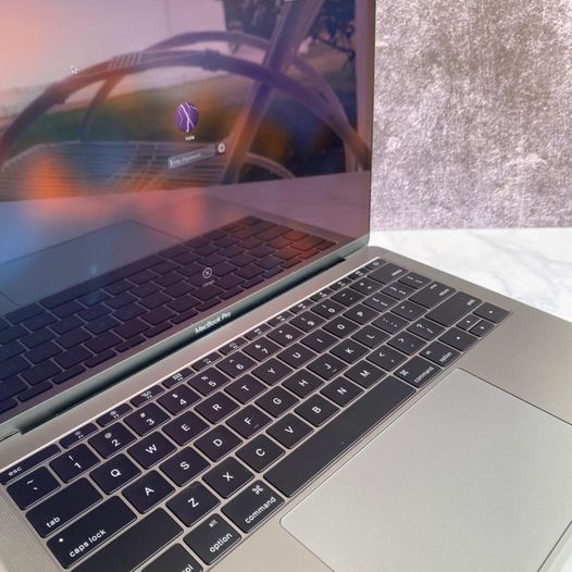 Macbook Pro 2017 en EXCELENTE ESTADO