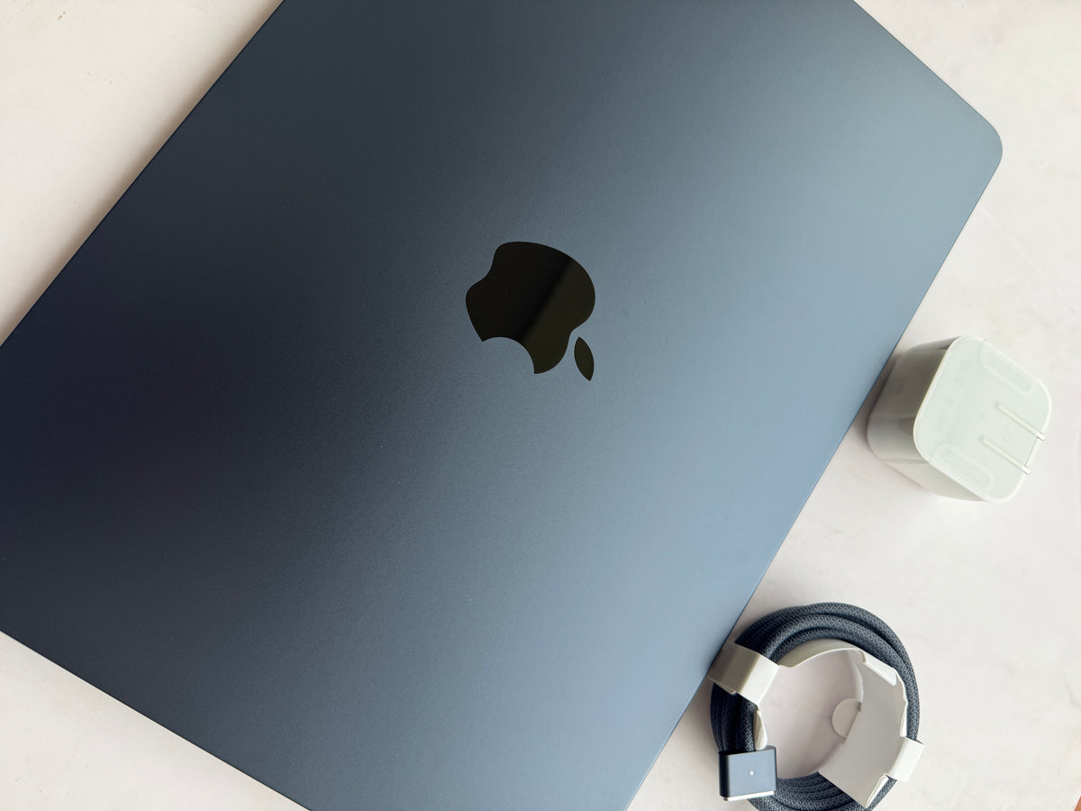 Macbook Air M5 Midnight - 512GB, 16GB, 13.6"