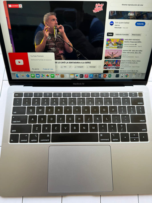 Macbook Air 2018 - 128GB, i5, 8GB