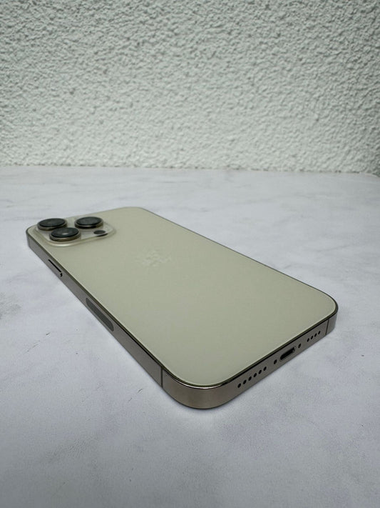 iPhone 14 Pro Max - Gold, 256GB, batería al 96%